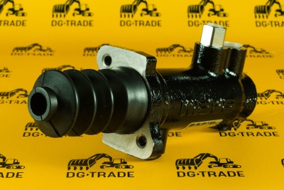 Главный тормозной цилиндр (Komatsu) 42N-33-11100 (2)